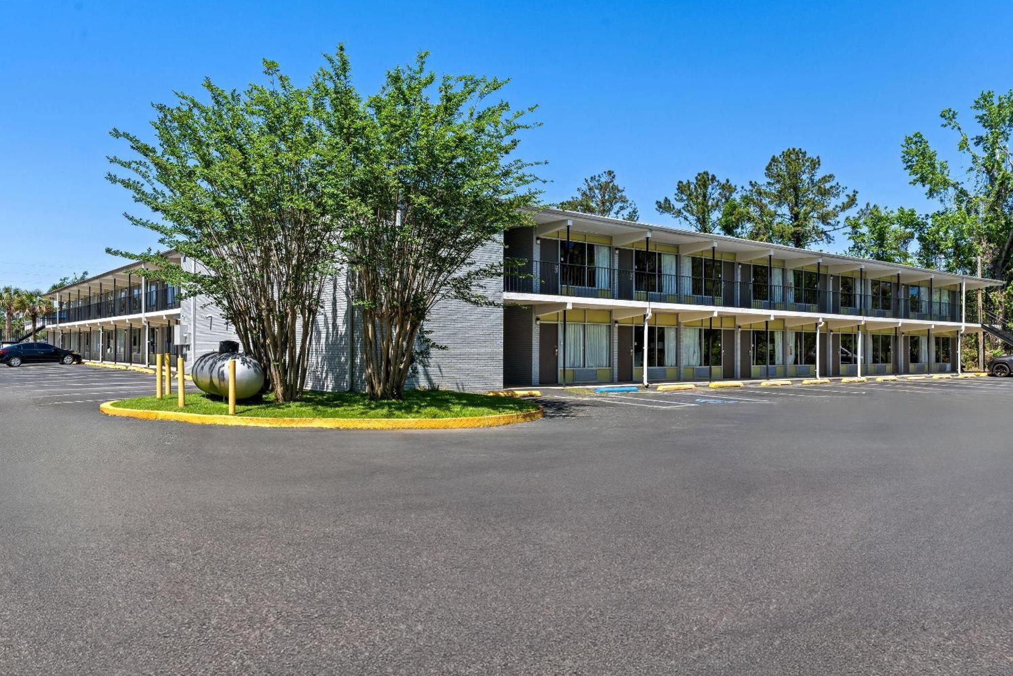 Econo Lodge Jennings Luaran gambar